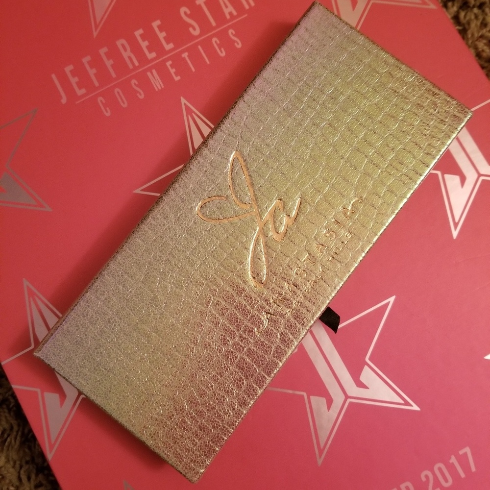 🆕️NWOB, ABH, Jackie Aina Palette - Picture 3 of 4